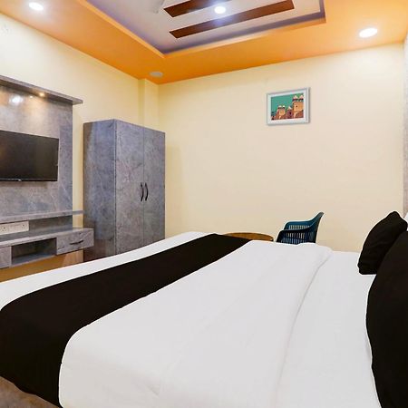 Super Hotel O Raas Plaza Kanpur Exterior photo