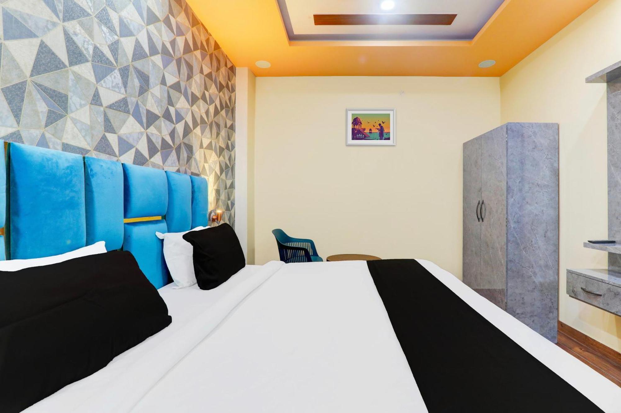 Super Hotel O Raas Plaza Kanpur Exterior photo