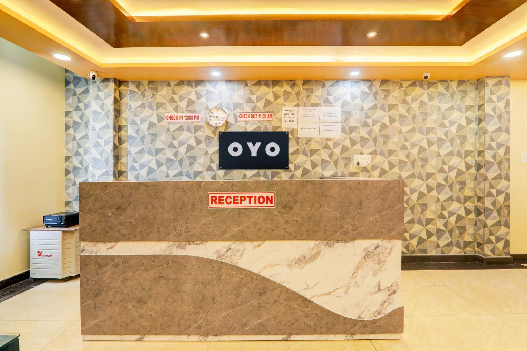 Super Hotel O Raas Plaza Kanpur Exterior photo